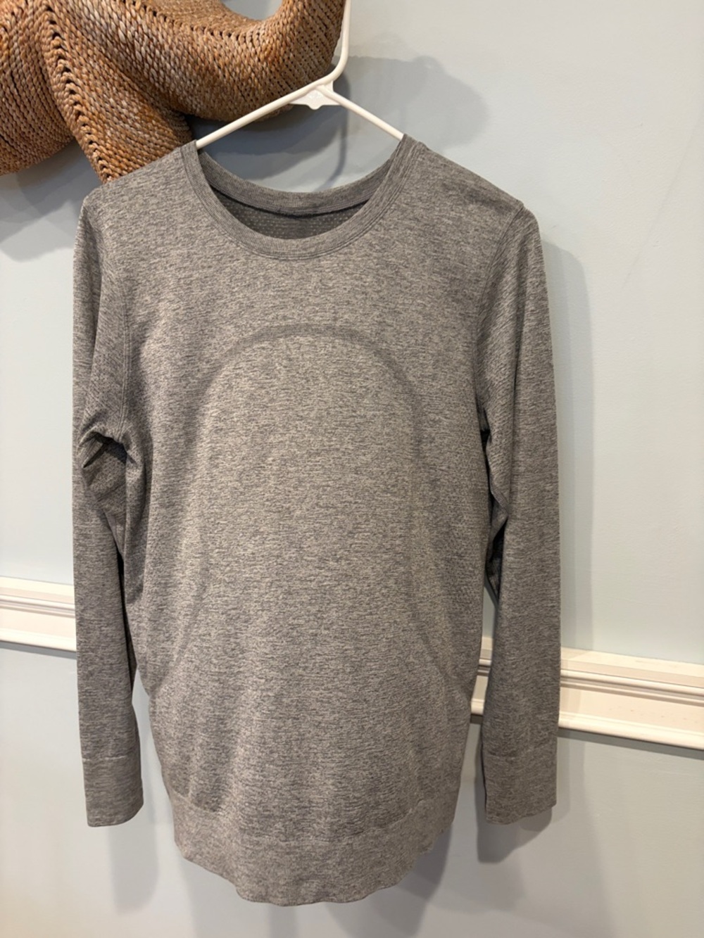 Lululemon Swiftly Heather Gray Long Sleeve Crewneck Sweatshirt